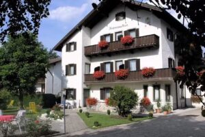 G&auml;stehaus & Pension Rosa