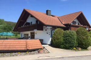 G&auml;stehaus Riesenb&uuml;hl