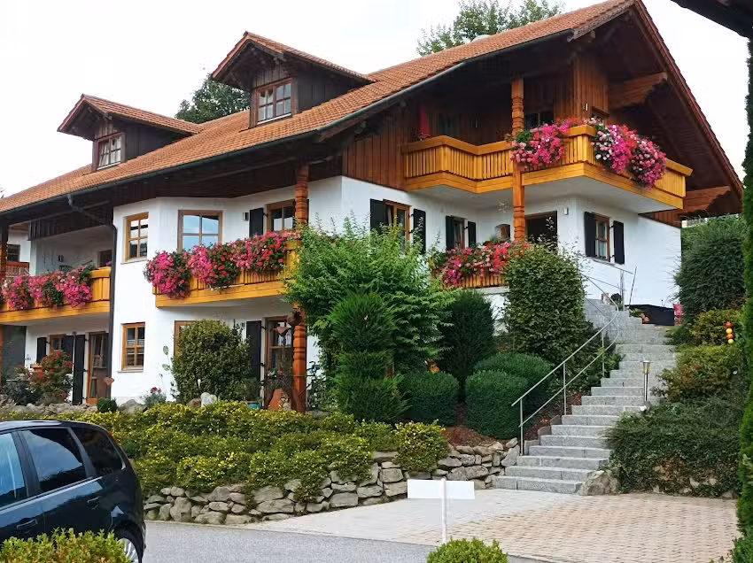 G&auml;steh&auml;user Hotel Singender Wirt