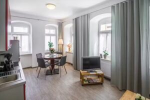 G&auml;stewohnung Caf&eacute; Marie