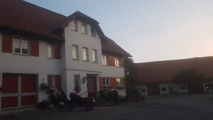 Gasthaus &bdquo;R&ouml;ssle&ldquo; (&bdquo;Wiese&ldquo;)