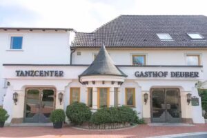 Gasthof &ndash; Tanzcenter &ndash; Landhaus Deuber >