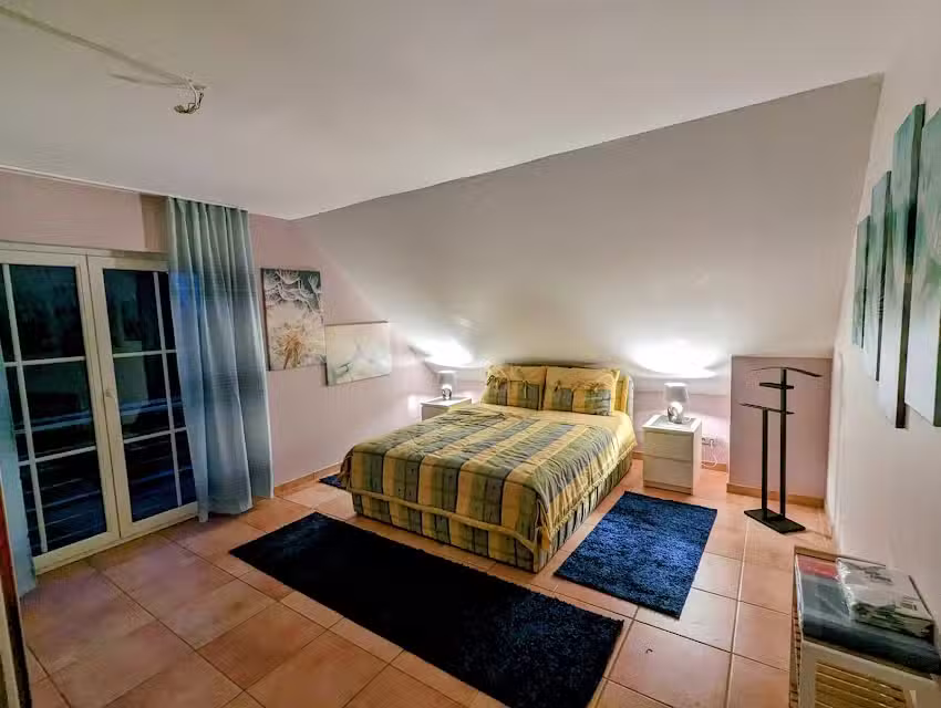 Gro&szlig;e Sch&ouml;nheit mit Panoramablick
