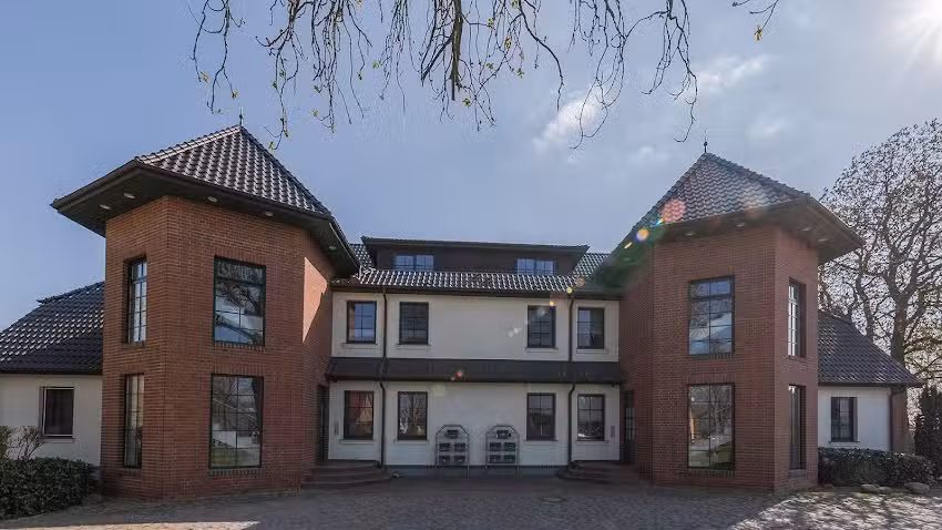 Gutshaus Sembzin