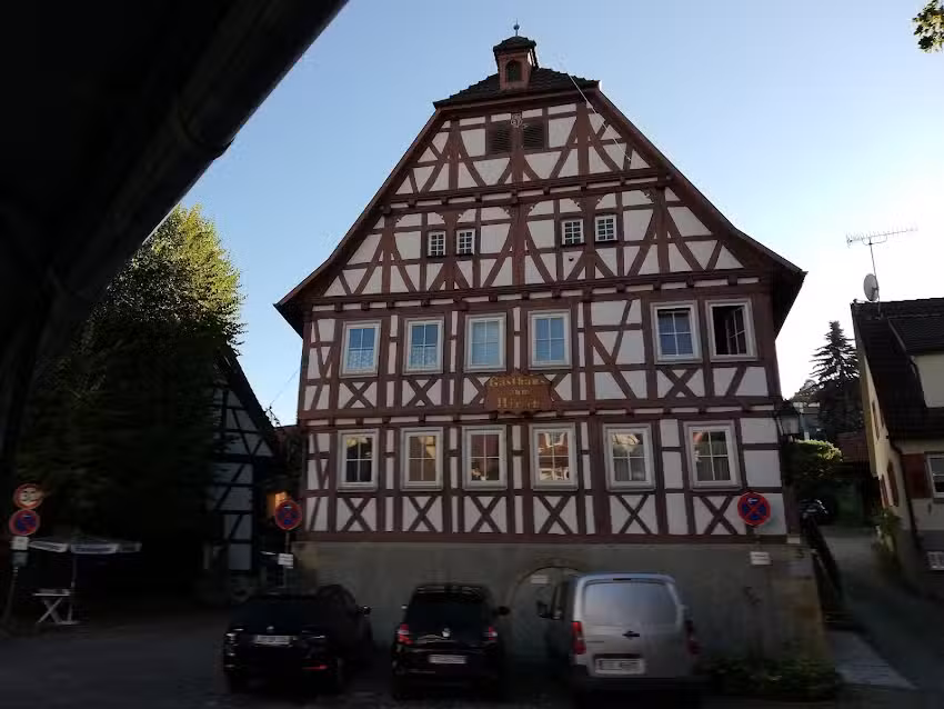 HAAUS