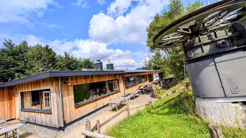Handweiser Hutte