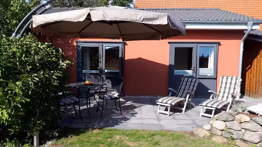 Haus Libelle ; Haus Hummel