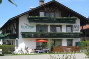Haus Moni