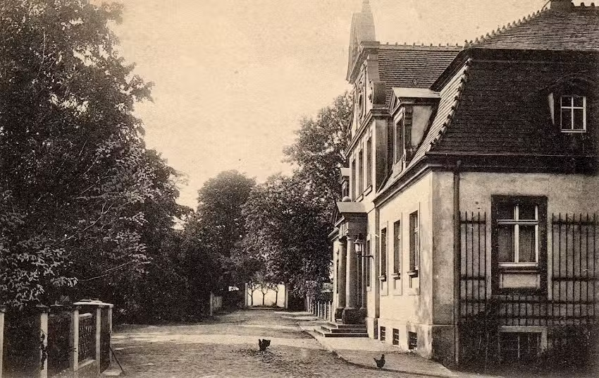 Herrenhaus Schm&ouml;len GbR