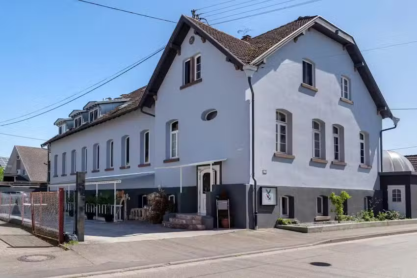 Hilde Apartments