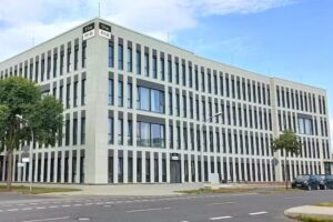 Holiday Inn &ndash; the niu, Pax Berlin Airport by IHG