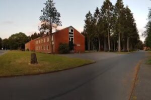 Hostel 77