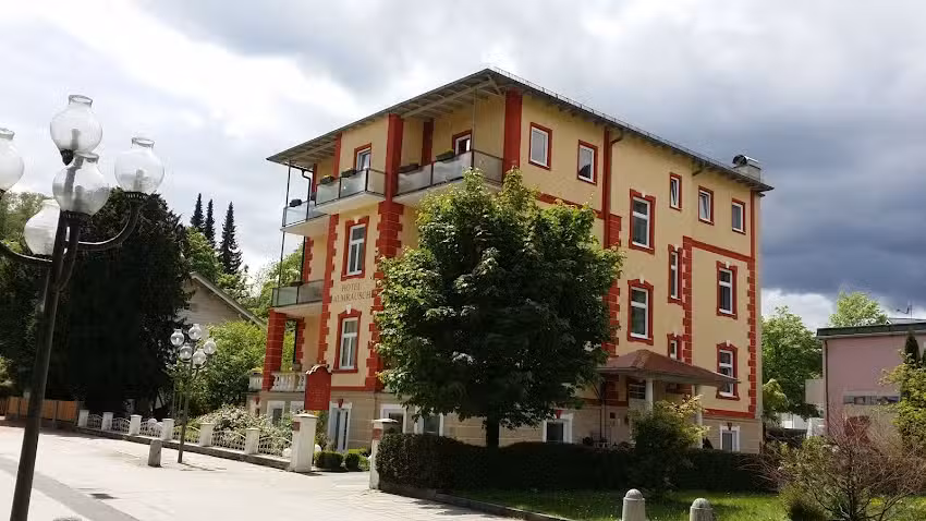 Hotel Almrausch