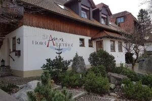 Hotel Alpenhof