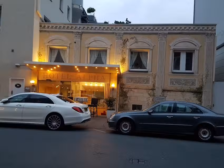 Hotel Alpha