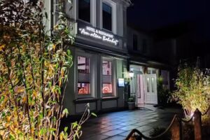 Hotel Am alten Bahnhof – Kai Jonetat