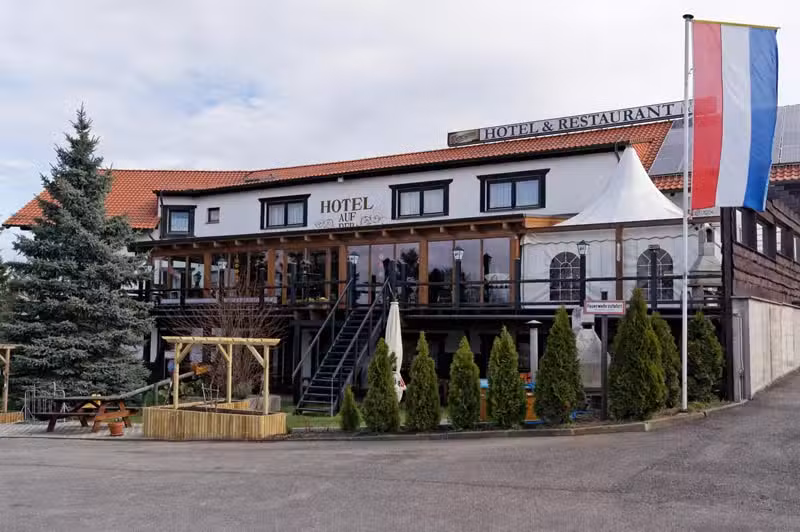 Hotel &bdquo;Auf der Hohe&ldquo;