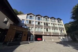 Hotel Holl