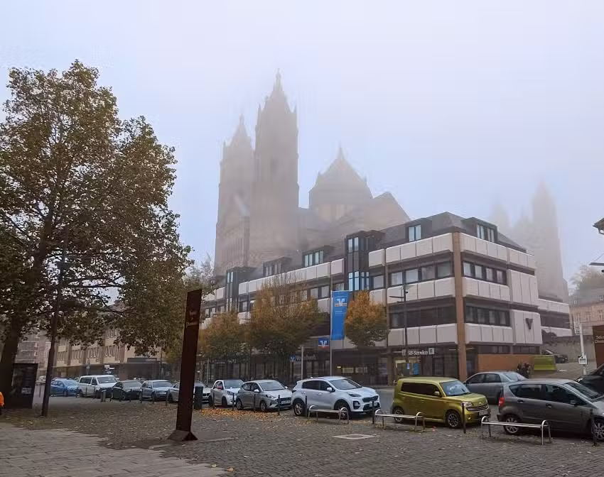 Hotel H&uuml;ttl &ndash; Garni