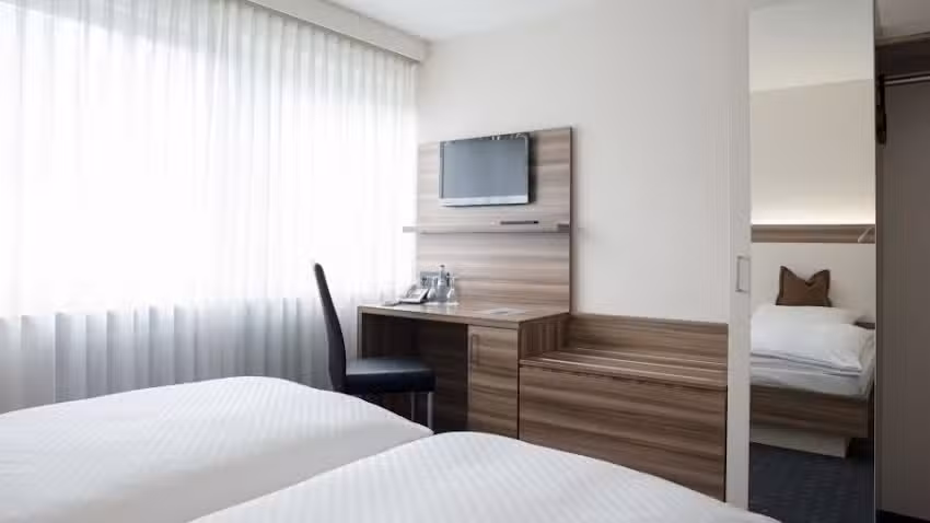 Hotel K&ouml;gel
