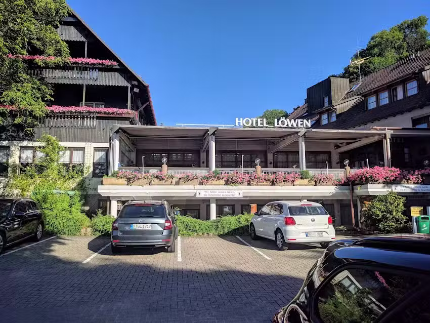 Hotel L&ouml;wen