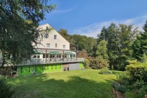 Hotel &ndash; Restaurant &ndash; Cafe Waldesruh