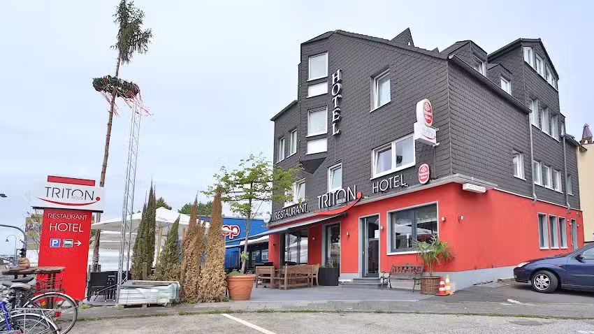 Hotel Triton