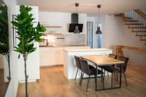 HUGOS Apartments