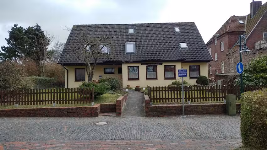 Hus l&uuml;ttje Eiland