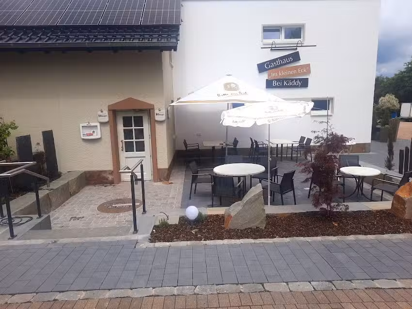 &ldquo;Im Kleinen Eck &ldquo; Bei K&auml;ddy