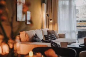 JOBOSTAYS | BLOOM Apartment | 6 Personen | Parkplatz | Balkon | Kinder