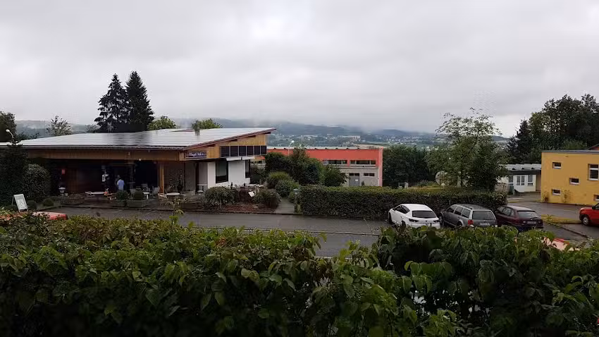 JST-Zentrum GmbH
