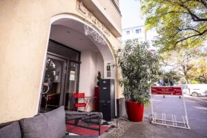 Kerlin &ndash; Boutique Hotel / Co-living / Serviced Apartments