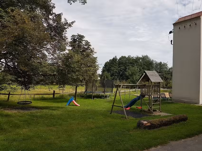 Kinderhof zum Kerabauer