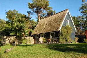 Kleine Villa &ndash; Astrid Kuwilsky