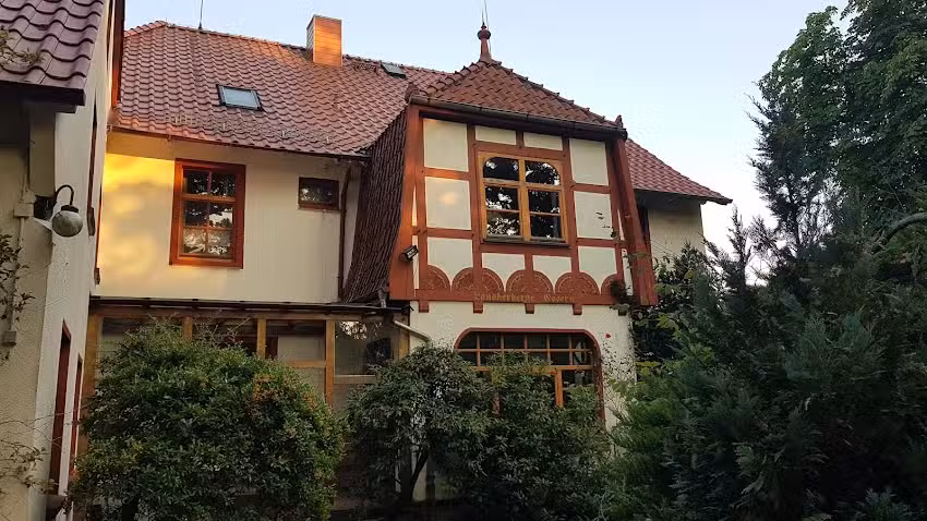 Landherberge Essern