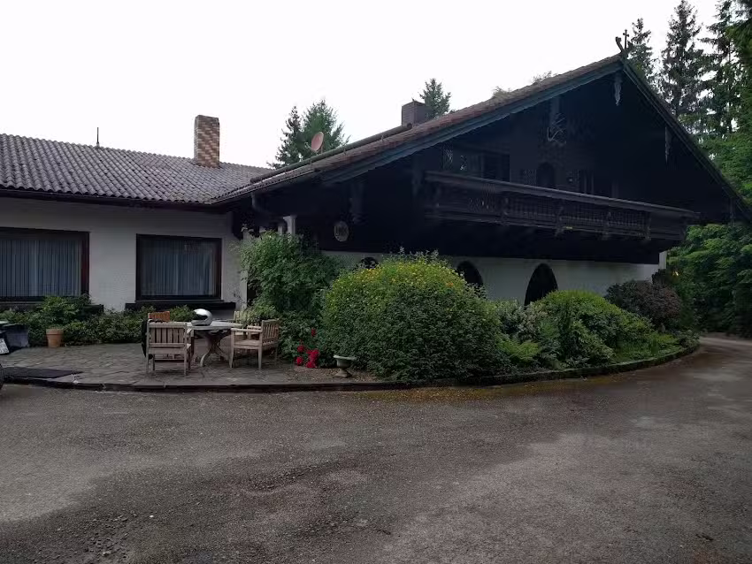Landhotel zum Holzschnitzer