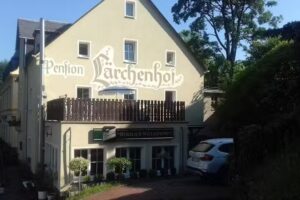 L&auml;rchenhof