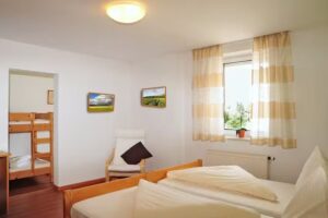 L&ouml;wenhof apartments & rooms