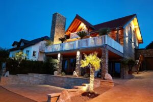 Luxus Ferienwohnung Chalet Seen&auml;he