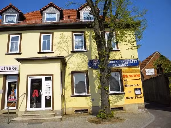 Manu&rsquo;s Pub & G&auml;stehaus