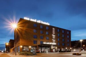 Me and All Hotel Kiel, by Hyatt