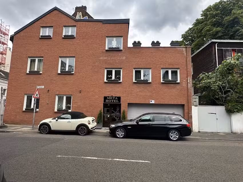meta hotel