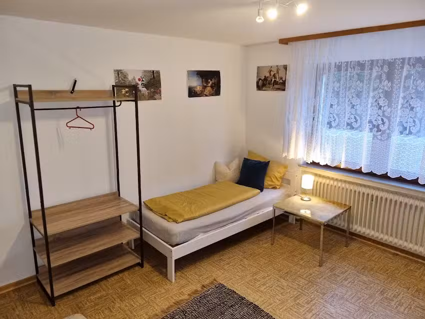 Monteur und Ferienwohnung Ebersg&ouml;ns