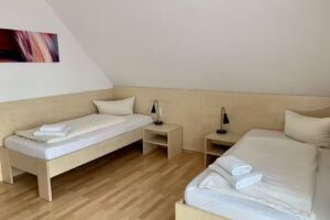 Monteurzimmer Bett & Bad