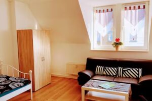 Monteurzimmer & Ferienwohnungen | StayHere24