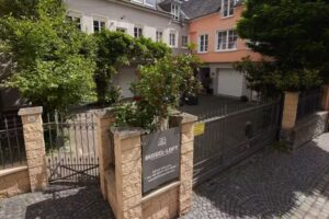 MOSEL-LOFT