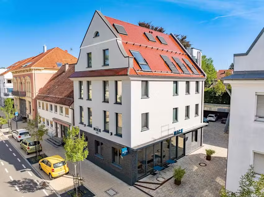 NICE Hotel & Restaurant