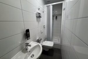 Nivara Hotel