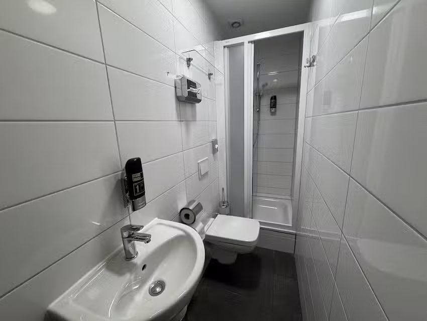Nivara Hotel